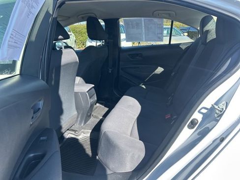 Used 2022 Toyota Corolla LE image 13