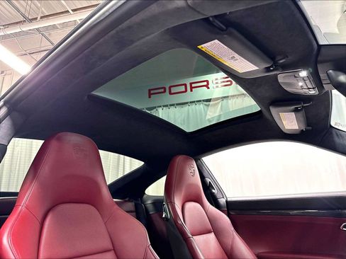 Used 2017 Porsche 911 Carrera 4S AWD/4WD image 25