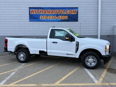 Used 2024 Ford F350 XL w/ 360-Degree Camera Package image 3