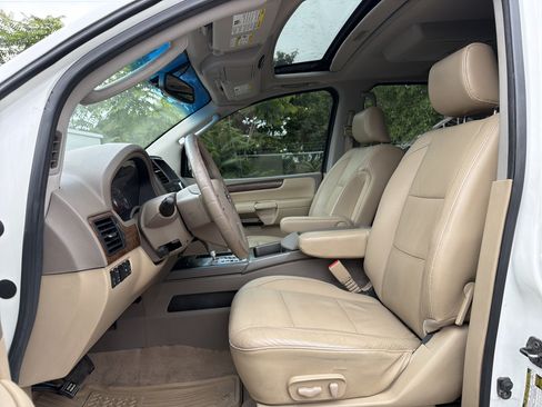 Used 2009 Nissan Armada LE w/ Technology Pkg AWD/4WD image 8