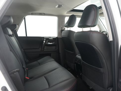 Used 2020 Toyota 4Runner Venture w/ Moonroof Package image 13