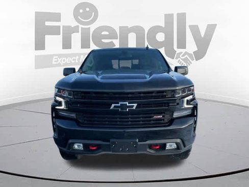 Used 2021 Chevrolet Silverado 1500 LT Trail Boss w/ Convenience Package II image 2