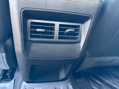 Used 2026 Chevrolet Colorado Trail Boss AWD/4WD image 14