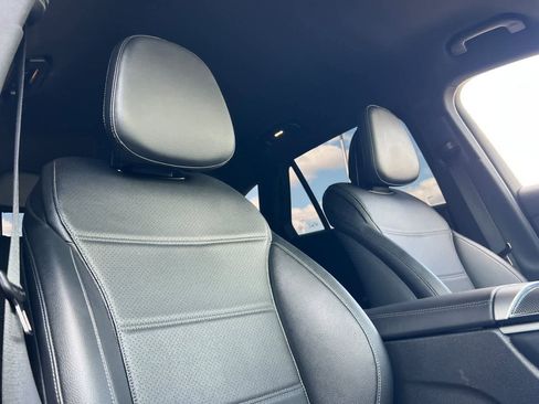 Used 2025 Mercedes-Benz GLC 300 image 20