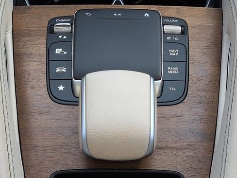 Certified 2022 Mercedes-Benz GLE 350 4MATIC image 19