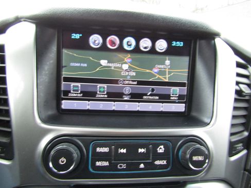 Used 2016 Chevrolet Tahoe LT image 26