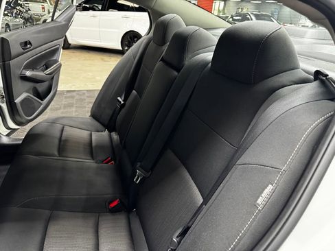 Used 2024 Nissan Altima 2.5 S FWD image 43