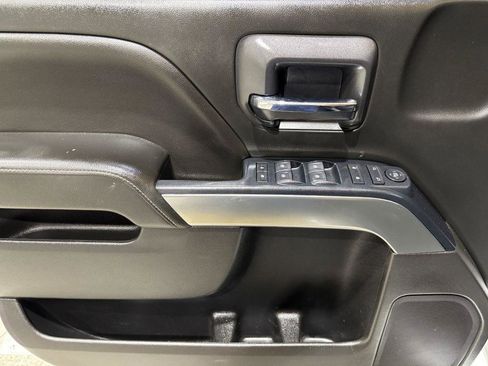 Used 2019 Chevrolet Silverado 2500 LT image 16