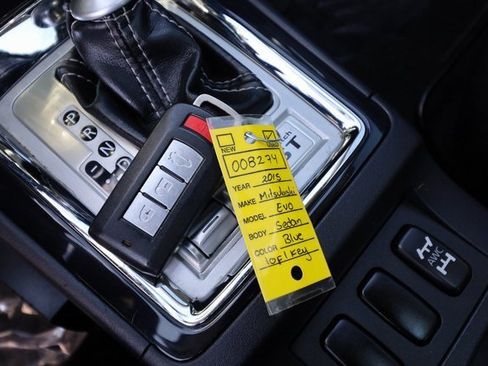 Used 2015 Mitsubishi Lancer Evolution MR image 9