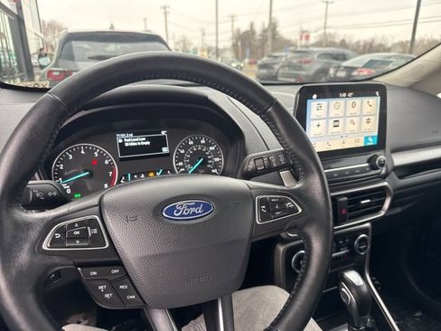 Used 2018 Ford EcoSport SE w/ SE Convenience Package image 18