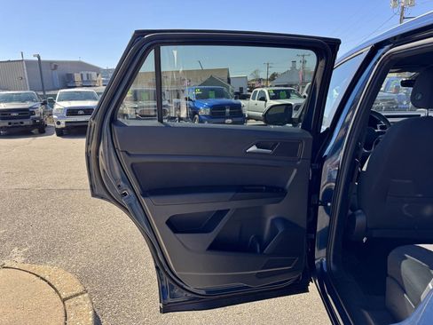 Used 2020 Volkswagen Atlas Cross Sport S AWD/4WD image 27