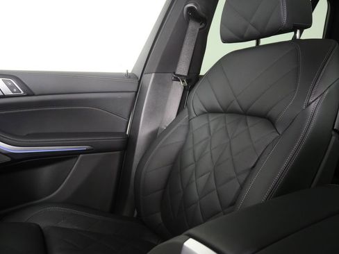 Used 2025 BMW X5 xDrive40i image 24
