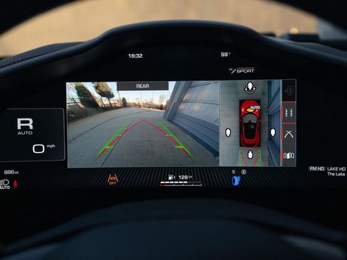 Used 2025 Ferrari Purosangue AWD/4WD image 38