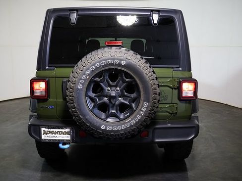 Used 2023 Jeep Wrangler Unlimited w/ Cold Weather Group AWD/4WD image 10