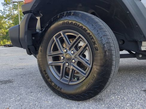 Used 2024 Jeep Wrangler Unlimited Sport AWD/4WD image 66