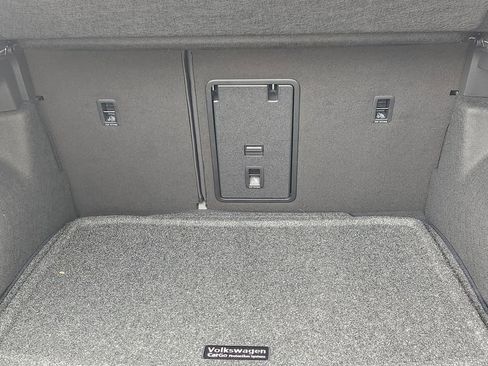New 2026 Volkswagen Taos SEL AWD/4WD image 24