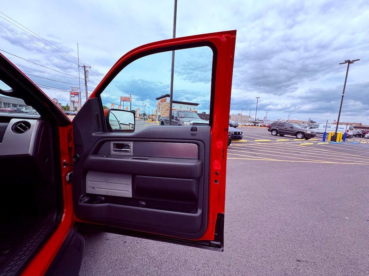 Used 2010 Ford F150 Raptor AWD/4WD image 34