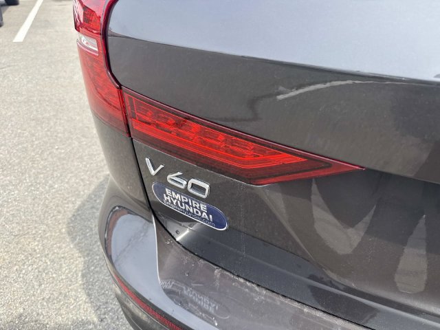 Used 2025 Volvo V60 B5 Cross Country Plus AWD/4WD image 7