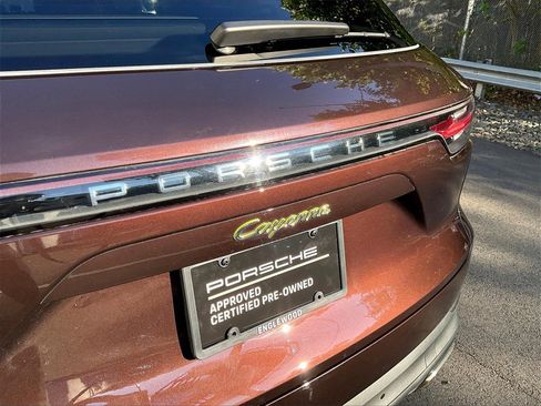 Certified 2023 Porsche Cayenne image 32