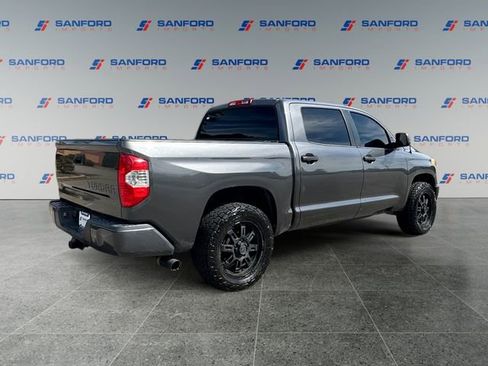 Used 2017 Toyota Tundra SR5 AWD/4WD image 5