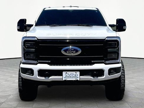 Used 2026 Ford F250 Platinum w/ Tremor Off-Road Package AWD/4WD image 3