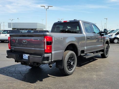 New 2026 Ford F250 XLT w/ XLT Premium Package AWD/4WD image 4