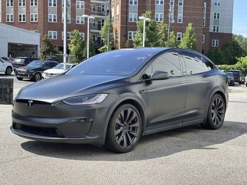 Used 2023 Tesla Model X AWD/4WD image 4
