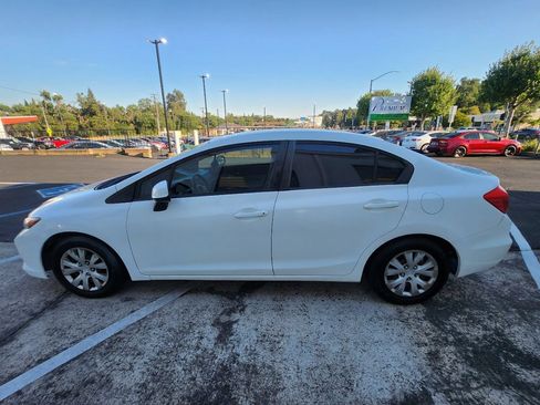 Used 2012 Honda Civic LX image 2