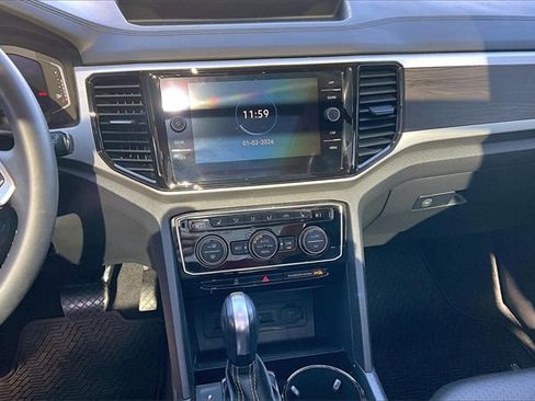 Used 2022 Volkswagen Atlas SE image 6