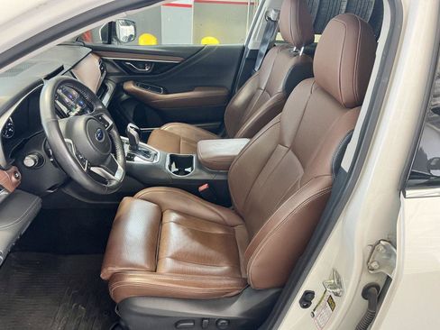 Used 2020 Subaru Outback Touring XT AWD/4WD image 12