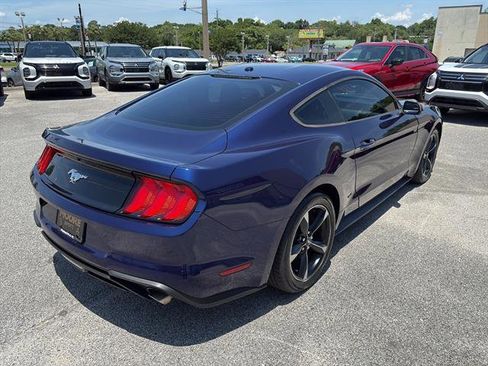 Used 2020 Ford Mustang Coupe RWD image 5