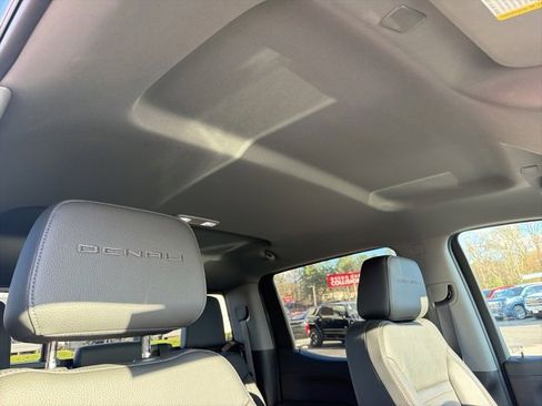 Used 2021 GMC Sierra 1500 Denali w/ Technology Package image 10