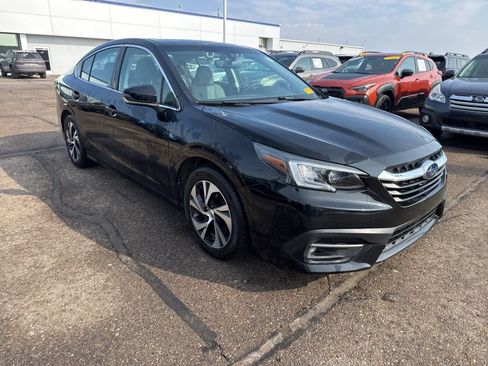 Used 2022 Subaru Legacy Premium image 4