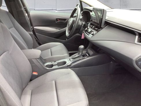 Used 2024 Toyota Corolla LE FWD image 13