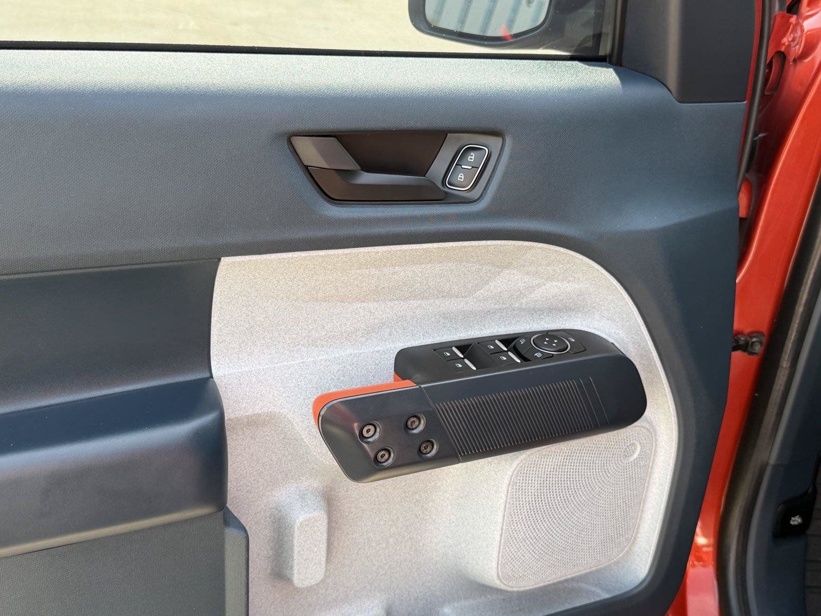 Used 2022 Ford Maverick XLT FWD image 14