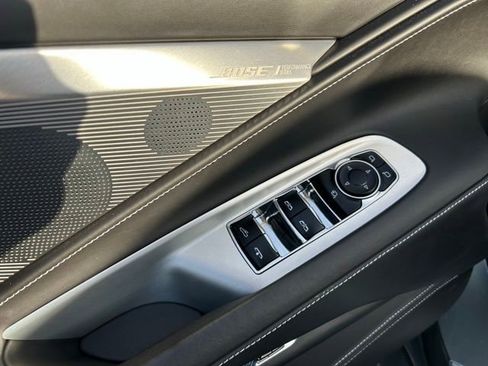 Used 2023 Chevrolet Corvette Stingray Premium Conv w/ Z51 Performance Package image 14