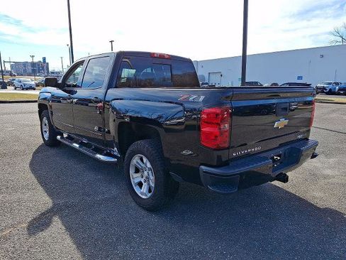 Certified 2018 Chevrolet Silverado 1500 LT w/ All Star Edition image 4