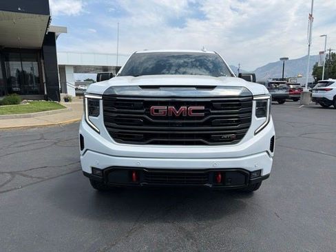 Used 2023 GMC Sierra 1500 AT4 w/ Technology Package AWD/4WD image 2