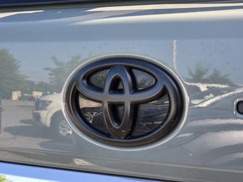 Used 2024 Toyota Sequoia Limited AWD/4WD image 35