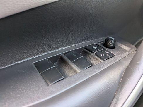 Used 2024 Toyota Corolla SE w/ SE Premium Package image 22