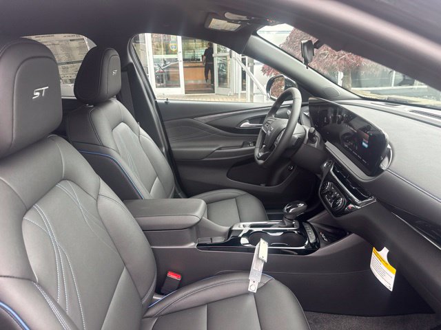 New 2026 Buick Envista Sport Touring w/ Convenience I Package FWD image 27
