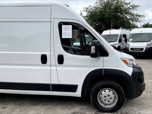 Used 2023 RAM ProMaster 2500 FWD image 17