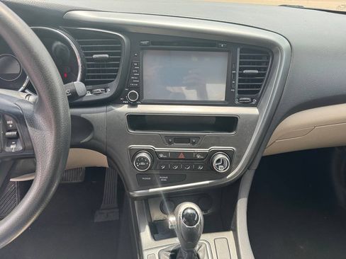 Used 2013 Kia Optima LX FWD image 13