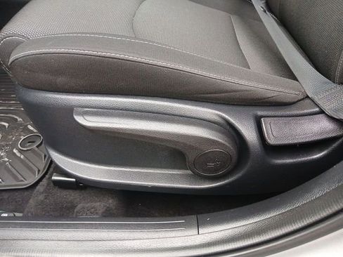 Certified 2024 Kia Forte LXS image 12