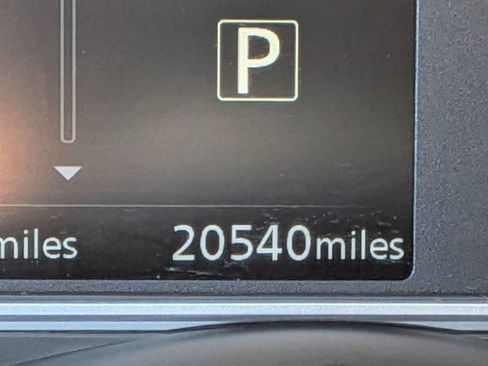 Used 2025 Nissan Versa SV FWD image 24