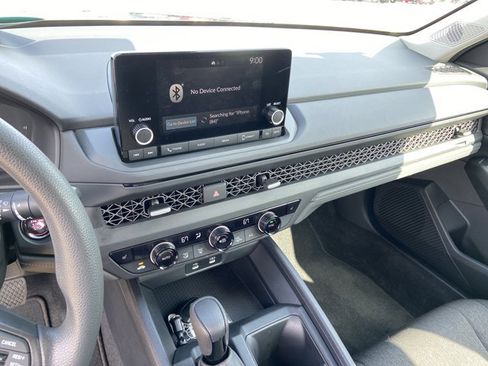 Used 2024 Honda Accord EX image 23