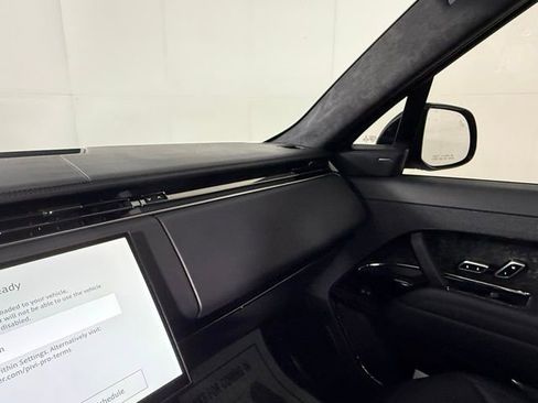 Certified 2023 Land Rover Range Rover Sport First Edition image 18