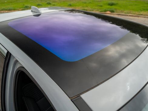 Used 2024 GMC Sierra EV Denali image 15