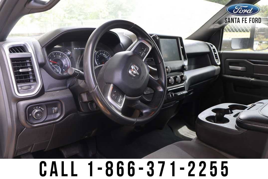 Used 2022 RAM 2500 Big Horn AWD/4WD image 17