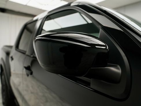 Used 2024 Nissan Frontier PRO-4X w/ Off-Road Protection Package image 16